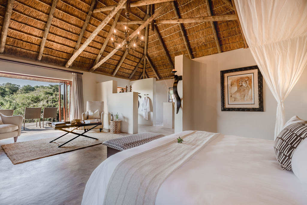 Bukela Lodge Amakhala Game Reserve5