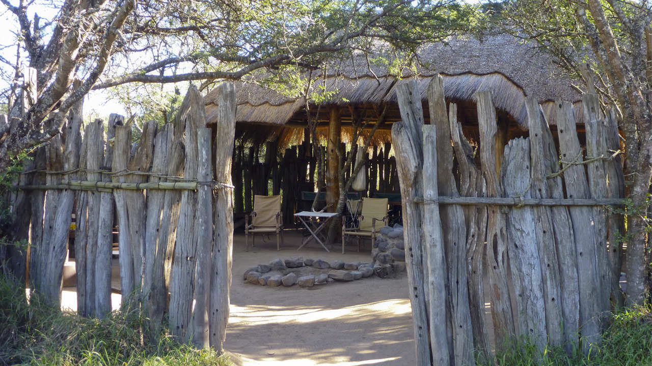 Amakhala Game Reserve Quatermains Safari Camp Entrance
